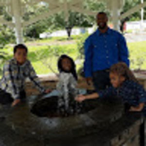 Meet your Posher, Patrick and salethia